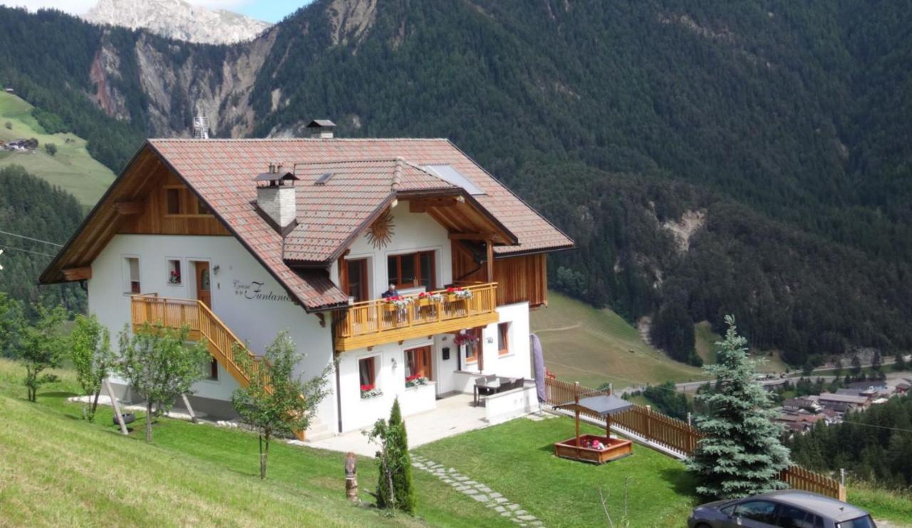 Ciasa Funtanies Sas Dla Crusc Apartamento San Martino in Badia Exterior foto